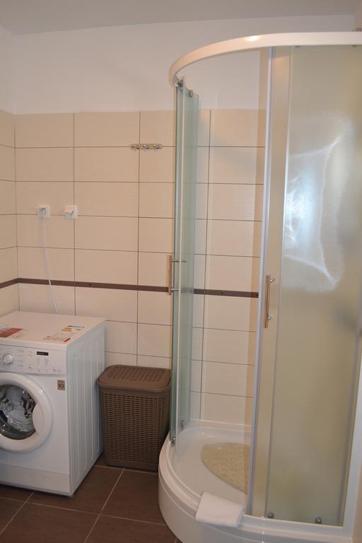 Holiday Home Mate Tinjan Quarto foto